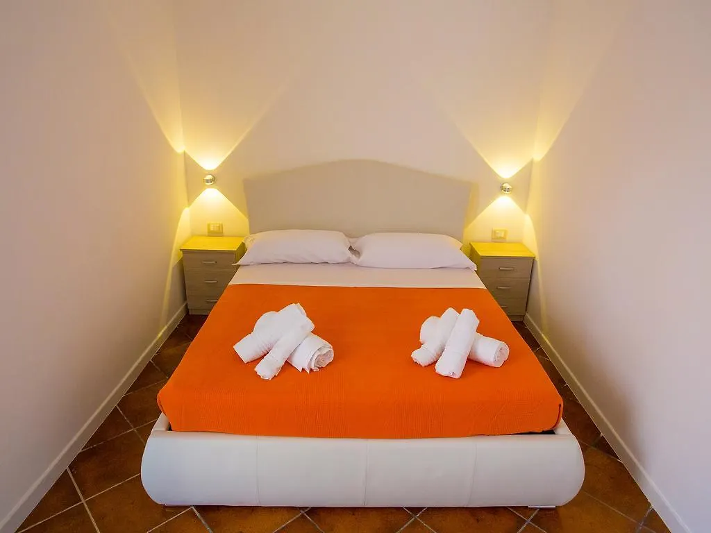 Casa Dei Carrubi Guest House Portopalo Di Capo Passero